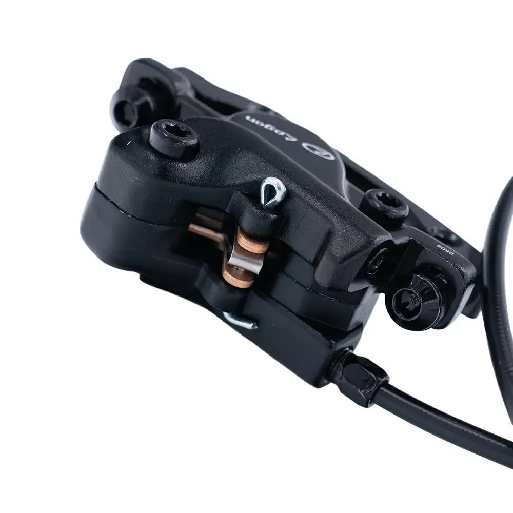 Logan - Bremse Links (Hydraulisch)